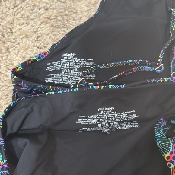 MeUndies Electric Reef Bikini Set Size Mediu - Picture 5 of 5